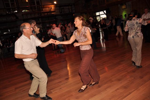 min 2010 05 30 station danse 256
